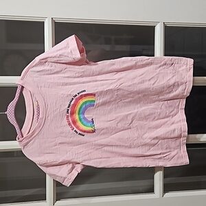 Girls kids LL Bean t shirt rainbow L6-7